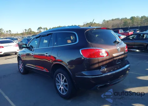 2015 Buick Enclave Leather z USA, uszkodzony, nr VIN 5GAKRBKD1FJ211691